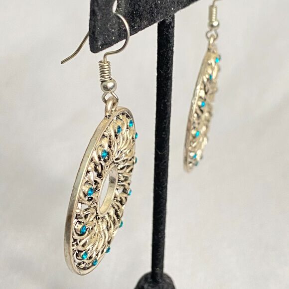 Silver Tone Dangle Drop Earrings Blue Stone Studded Pinwheel Pattern - Picture 2 of 9